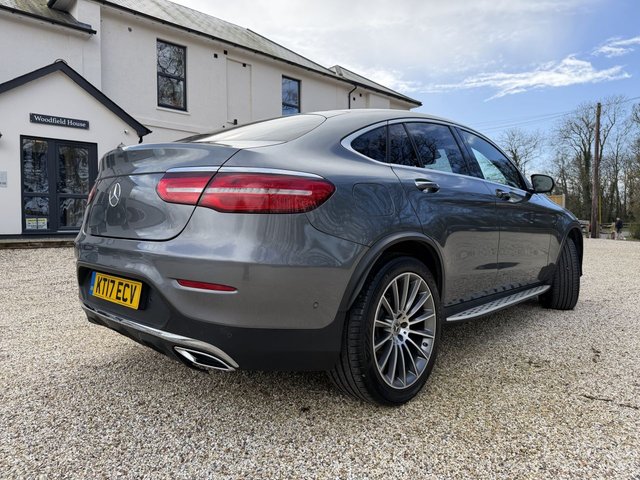2017 Mercedes-Benz GLC - Photo 11