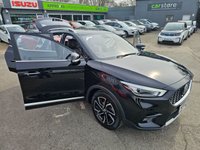 USED 2022 22 MG MG ZS Black 1.0 T-GDI Exclusive Euro 6 SUV, 62,500 miles, auto, 10in Touchscreen, A/C, CarPlay/Android Auto, 17in Alloys, Reversing camera and much more! 