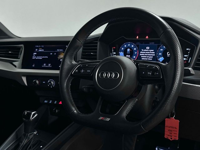 2021 Audi A1 1L Black Edition 5dr - Photo 4