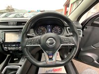 USED 2017 67 NISSAN QASHQAI 1.2 DIG-T N-Connecta SUV 5dr Petrol Manual Euro 6 (s/s) (115 ps) DRIVE SUPERB