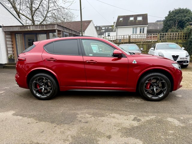 2019 Alfa Romeo Stelvio - Photo 4