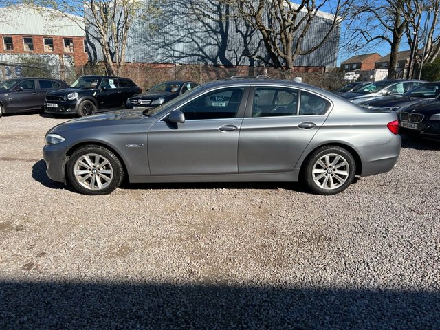 2010 BMW 5 SERIES - Photo 6