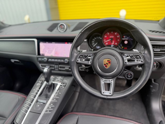 2020 PORSCHE MACAN 2020 2.9T V6 GTS SUV 5dr Petrol PDK 4WD Euro 6 (s/s) (380 ps) - Photo 2