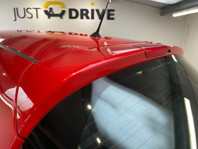 2017 Nissan Juke 1.6L Visia 5dr - Photo 9