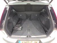 USED 2019 19 VOLVO XC40 2.0 D4 R-Design Pro SUV 5dr Diesel Auto AWD Euro 6 (s/s) (190 ps) 