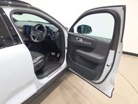 USED 2019 19 VOLVO XC40 2.0 D4 R-Design Pro SUV 5dr Diesel Auto AWD Euro 6 (s/s) (190 ps) 