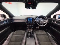 USED 2019 19 VOLVO XC40 2.0 D4 R-Design Pro SUV 5dr Diesel Auto AWD Euro 6 (s/s) (190 ps) 