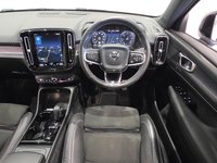 USED 2019 19 VOLVO XC40 2.0 D4 R-Design Pro SUV 5dr Diesel Auto AWD Euro 6 (s/s) (190 ps) 