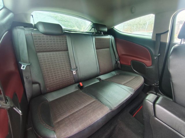 2013 VAUXHALL ASTRA GTC - Photo 10