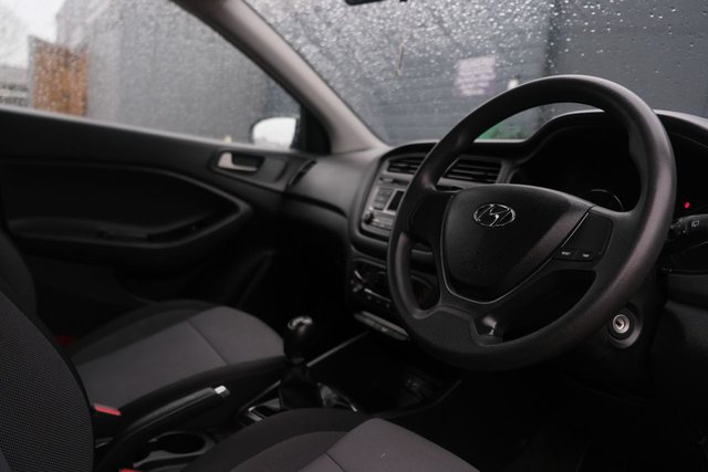 2017 HYUNDAI I20 2017 1.2 S Air Hatchback 5dr Petrol Manual Euro 6 (75 ps) - Photo 8