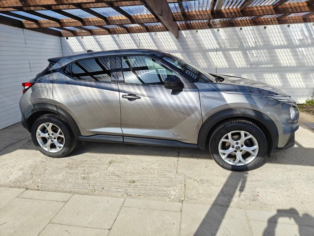 2020 NISSAN JUKE - Photo 2