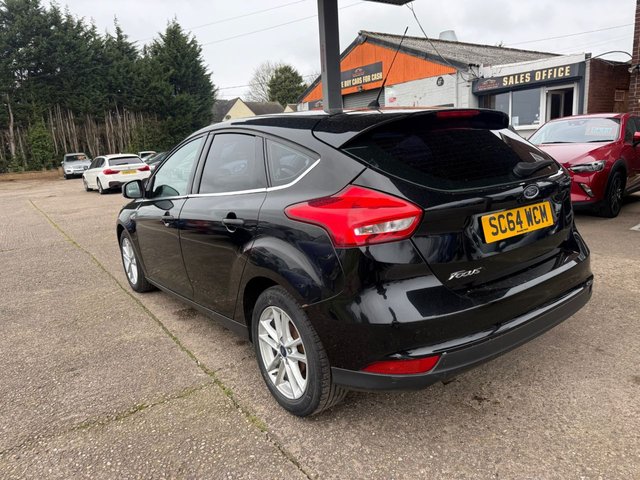 2014 Ford Focus 1L Zetec 5dr - Photo 5