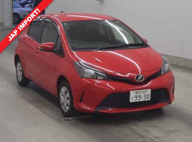 2014 TOYOTA YARIS . GOOD MILEAGE AUTOMATIC. CLEAN CONDITION THROUGHOUT. FINISHED IN METALLIC RED. MORE... photo