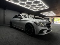 USED 2020 70 MERCEDES-BENZ C-CLASS 2.0 C220d AMG Line (Premium) Saloon 4dr Diesel G-Tronic+ Euro 6 (s/s) (194 ps) AMBIAINT LIGHTING + CARPLAY