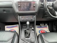 USED 2018 18 VOLKSWAGEN TIGUAN 2.0 TDI R-Line SUV 5dr Diesel DSG 4Motion Euro 6 (s/s) (150 ps) 2 KEYS + MASSIVE SPEC + PANROOF