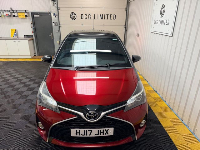 2017 TOYOTA YARIS (2017) - Photo 5