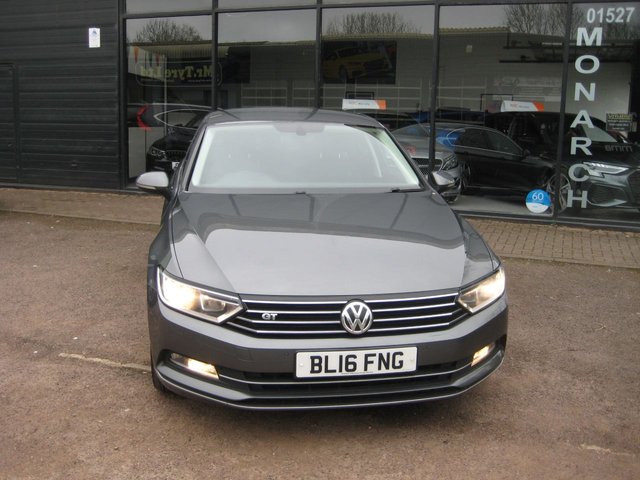 2016 VOLKSWAGEN PASSAT 2.0 TDI BlueMotion Tech GT Saloon 4dr Diesel Manual Euro 6 (s/s) (150 ps) - Photo 5