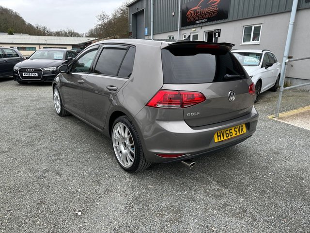 2016 VOLKSWAGEN GOLF 1.6 TDI BlueMotion Tech GT Edition Hatchback 5dr Diesel Manual Euro 6 (s/s) (110 ps) - Photo 4