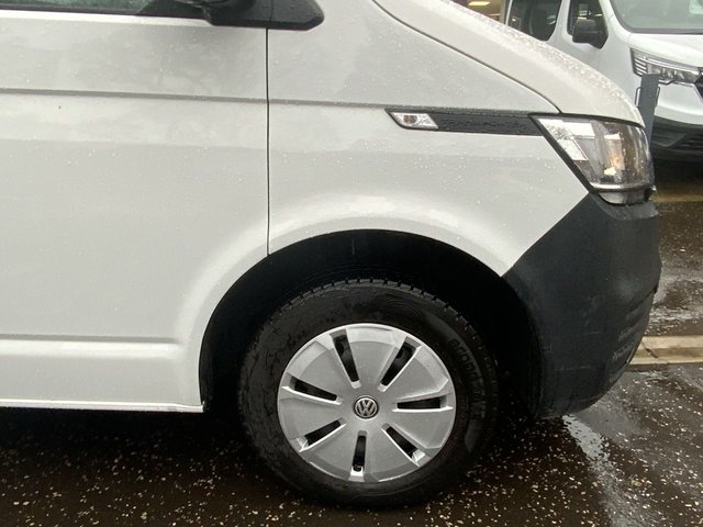2022 Volkswagen Transporter 2L Startline 5dr - Photo 7