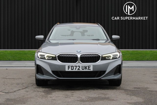 2023 BMW 3 SERIES - Photo 2