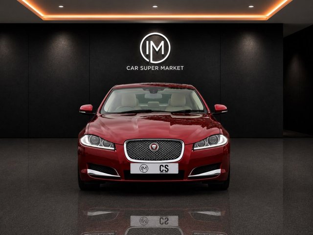View our Jaguar Xf 2.2d Luxury Saloon 4dr Diesel Auto Euro 5 (s/s) (200 ps)