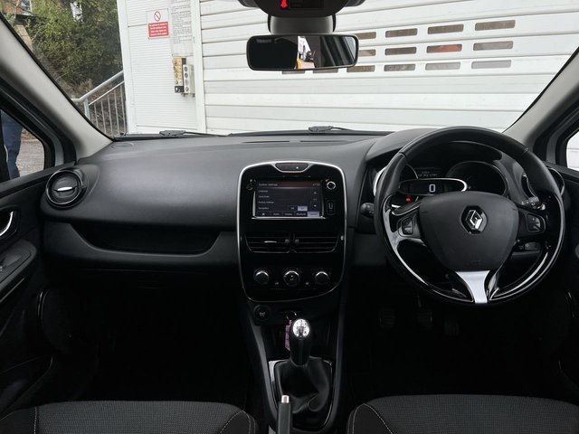 2015 Renault Clio - Photo 6