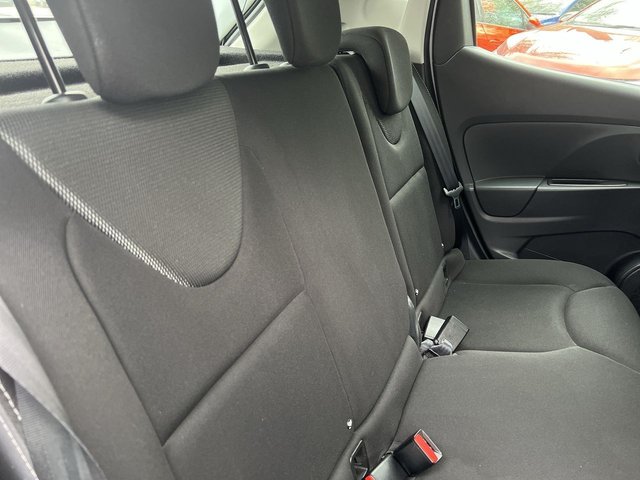 2015 Renault Clio - Photo 8