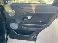 USED 2017 67 LAND ROVER RANGE ROVER EVOQUE 2.0 eD4 SE SUV 5dr Diesel Manual FWD Euro 6 (s/s) (150 ps) A STUNNING ADDITION TO OUR VAST SELECTION OF EVOQUES, FINISHED IN CORRIS GREY METALLIC PAINT+DIESEL+JUST 1 FORMER KEEPER+ULEZ COMPLIANT+LANE ASSIST AND LANE DEPARTURE+AUTONOMOUS EMERGENCY BREAKING+FULL LEATHER INTERIOR+PARK ASSIST+CLIMATE CONTROL+18 INCH, 7 SPOKE, STYLE 706 ALLOY WHEELS+CALL NOW FOR FURTHER INFORMATION AND TO ARRANGE A VIEWING+READY TO DRIVE AWAY TODAY!!!!!!!!!!!!!!!!!!!!!!!!!!!!!!!!!!!!!!!!!