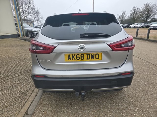 2018 NISSAN QASHQAI 1.5 dCi N-Connecta SUV 5dr Diesel Manual Euro 6 (s/s) (115 ps) - Photo 7