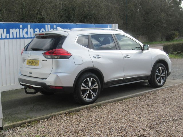 2019 NISSAN X-TRAIL 1.6 dCi N-Connecta SUV 5dr Diesel Manual 4WD Euro 6 (s/s) (130 ps) - Photo 3
