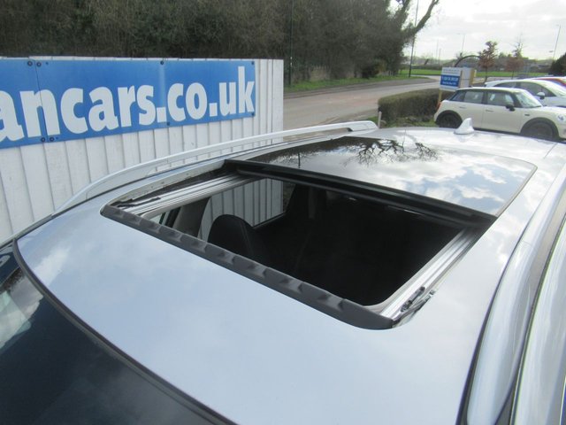 2019 NISSAN X-TRAIL 1.6 dCi N-Connecta SUV 5dr Diesel Manual 4WD Euro 6 (s/s) (130 ps) - Photo 10