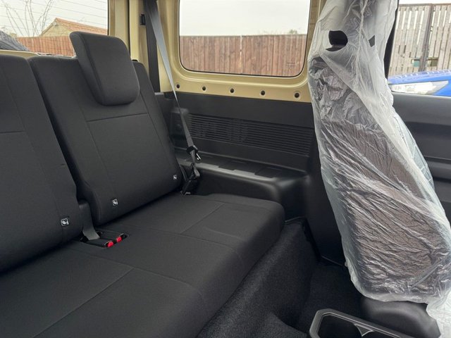 2025 SUZUKI JIMNY - Photo 9