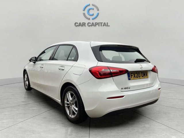 2020 Mercedes-Benz A-Class 1.5L Se 5dr - Photo 12