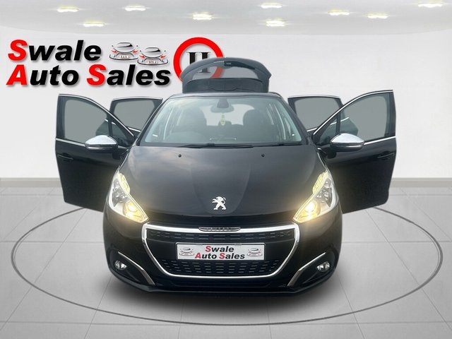 2016 PEUGEOT 208 1.6 BlueHDi Allure Hatchback 5dr Diesel Manual Euro 6 (s/s) (75 ps) - Photo 12