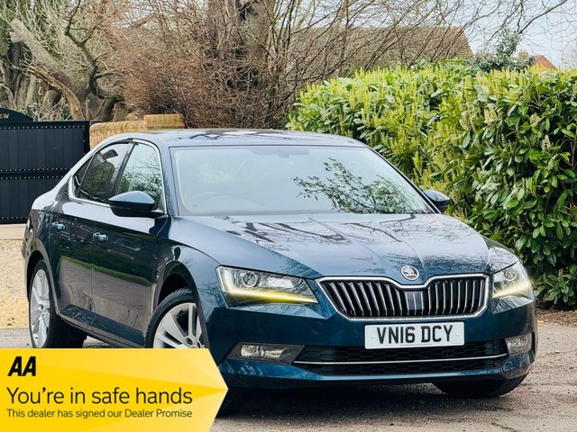 View our SKODA SUPERB