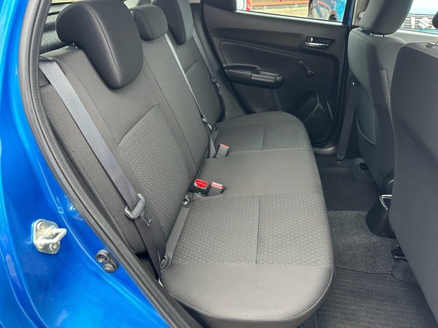 2024 SUZUKI SWIFT - Photo 4