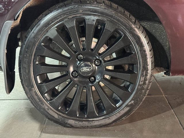 2009 FORD FIESTA - Photo 7