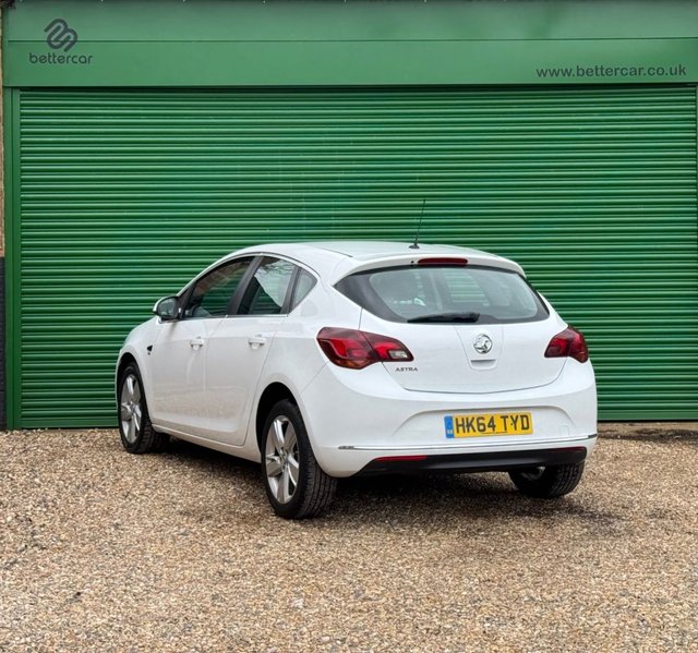 2015 VAUXHALL ASTRA 1.4 16v SRi Hatchback 5dr Petrol Manual Euro 5 (100 ps) - Photo 5