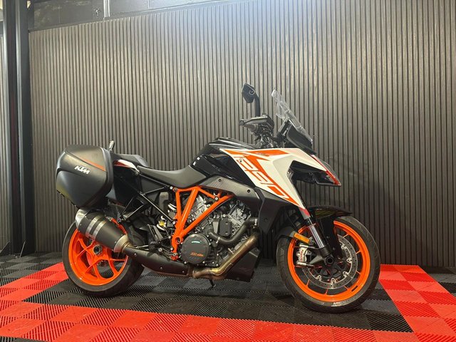 View our KTM 1290 Super Duke GT