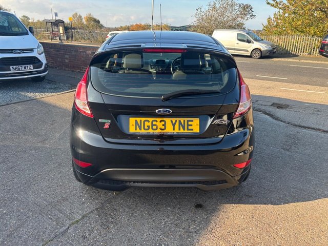 2013 FORD FIESTA 1.0T EcoBoost Zetec S Euro 5 (s/s) 3dr - Photo 7