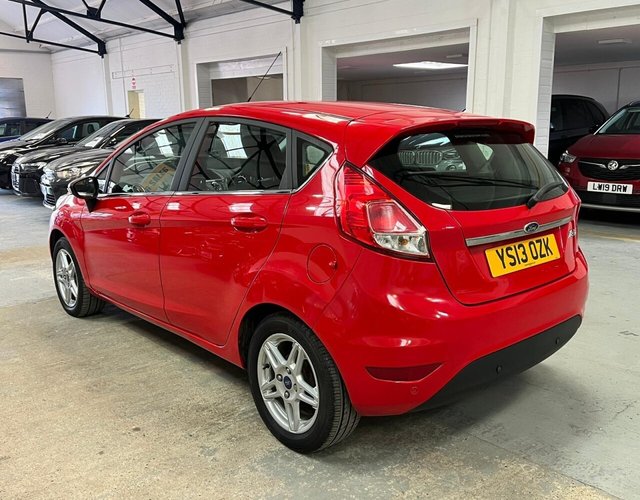 2013 Ford Fiesta - Photo 9