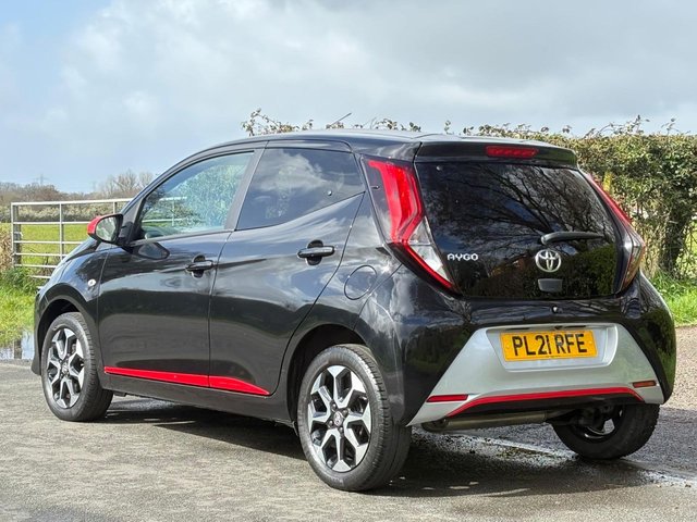 2021 TOYOTA AYGO - Photo 6