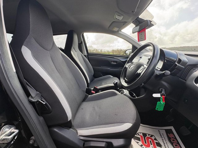 2021 TOYOTA AYGO - Photo 10
