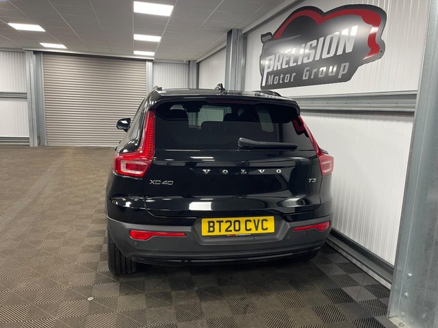 2020 VOLVO XC40 (2020) - Photo 7