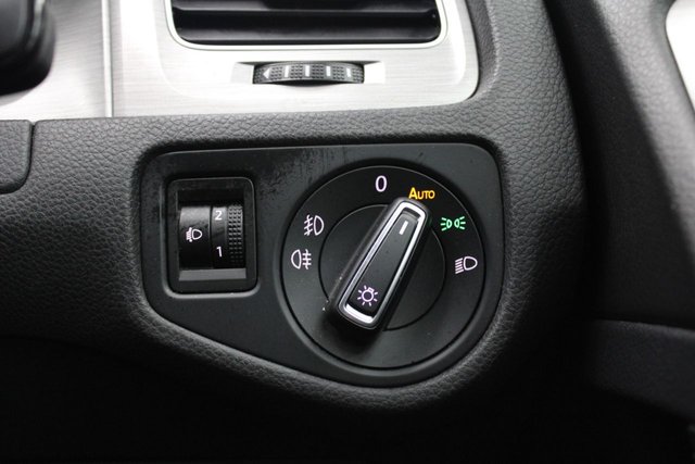 2017 VOLKSWAGEN GOLF - Photo 10