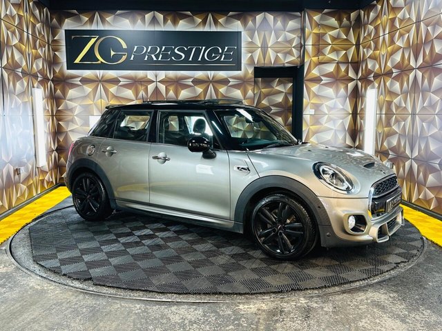 2019 MINI HATCH 2.0 Cooper S Sport Steptronic Euro 6 (s/s) 5dr
