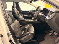 USED 2018 18 VOLVO XC60 2.0 D4 Momentum SUV 5dr Diesel Auto AWD Euro 6 (s/s) (190 ps) 2 OWNERS-PARKING SENSORS-A/C-SAT NAV-HEATED SEATS + STEERING WHEEL