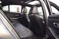 USED 2021 21 BMW 3 SERIES 3.0 330d MHT M Sport Pro Edition Saloon 4dr Diesel Hybrid Auto xDrive Euro 6 (s/s) (286 ps) COMFORT + / SUNROOF / FSH