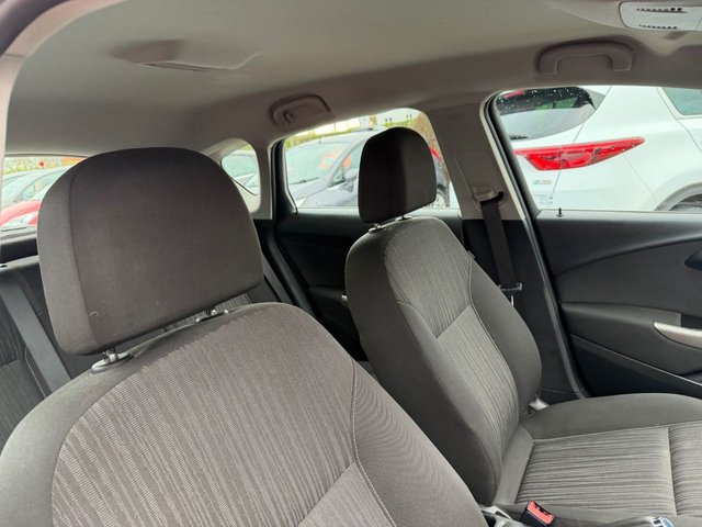 2011 VAUXHALL ASTRA 1.4 16v Excite Hatchback 5dr Petrol Manual Euro 5 (100 ps) - Photo 9