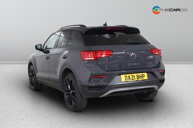 2021 Volkswagen T-Roc - Photo 5